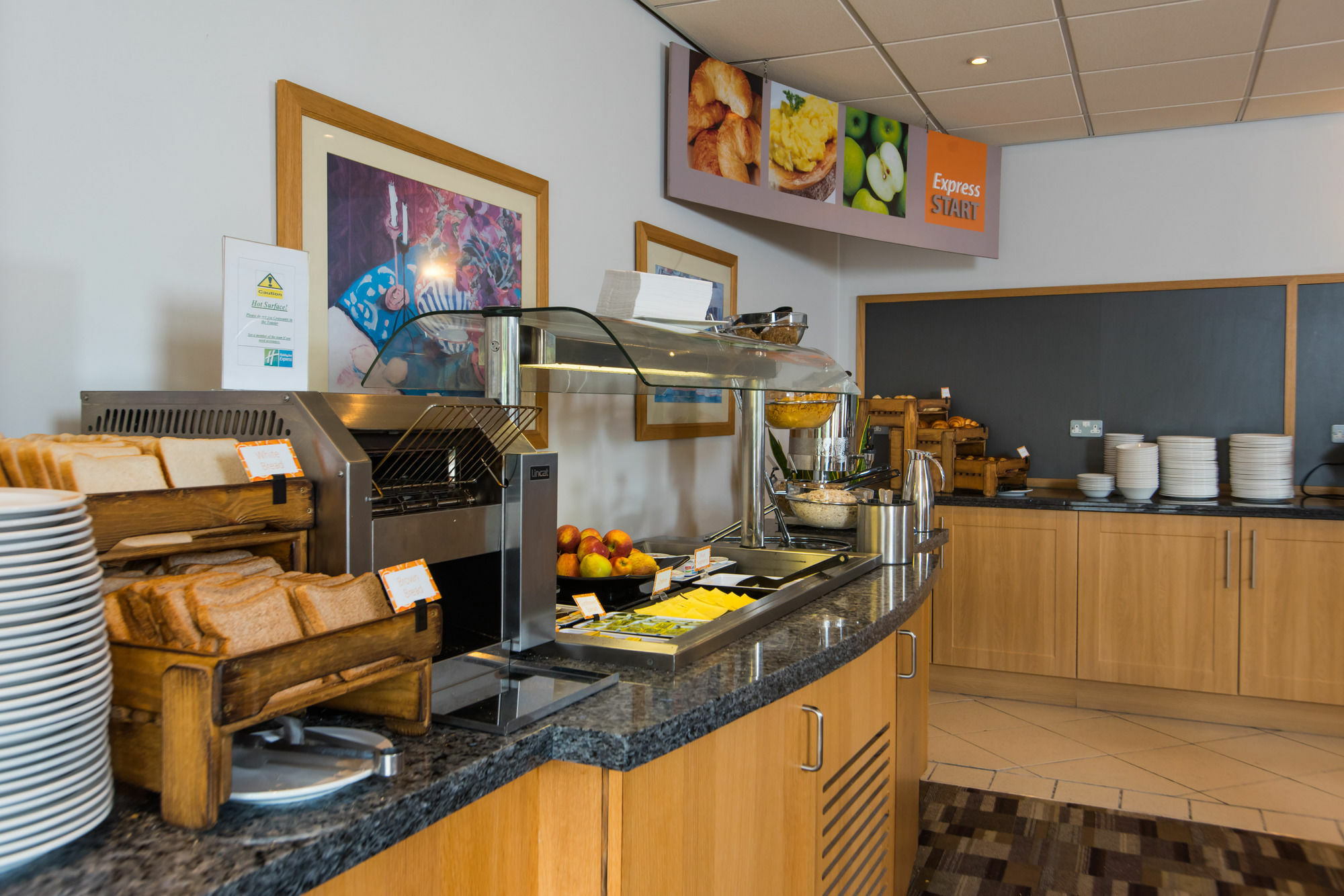 Holiday Inn Express Gloucester - South, An Ihg Hotel Bagian luar foto